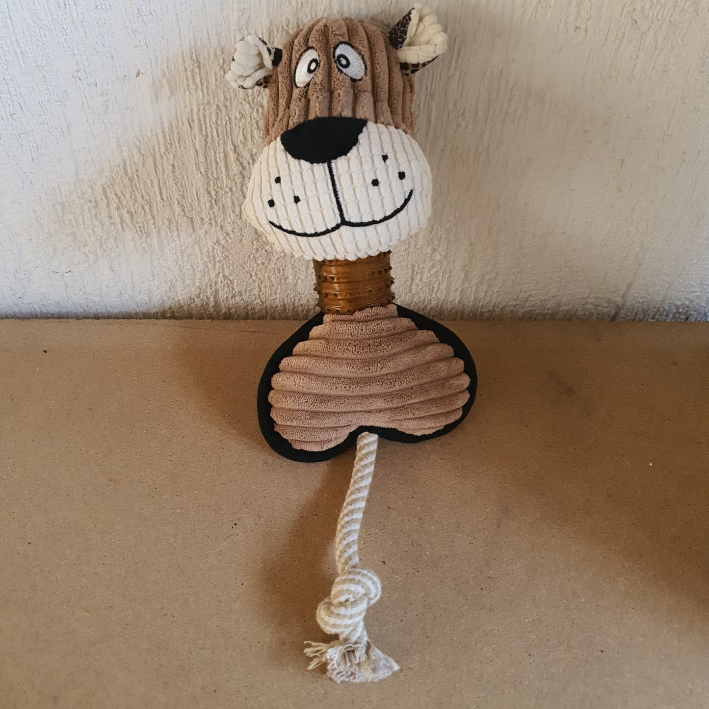 Juguete para mascota cuello largo