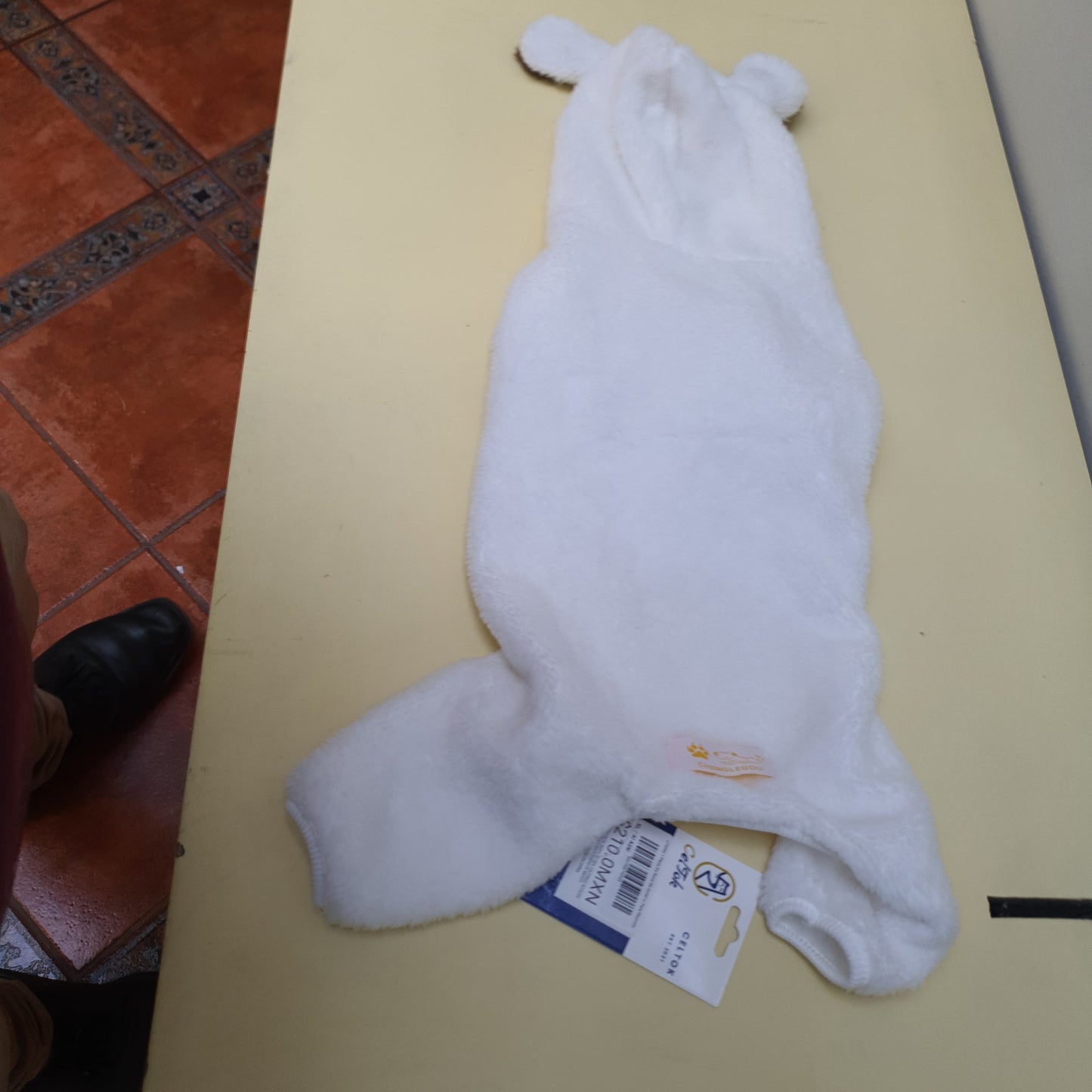 Sudadera de peluche para perro blanca celtok