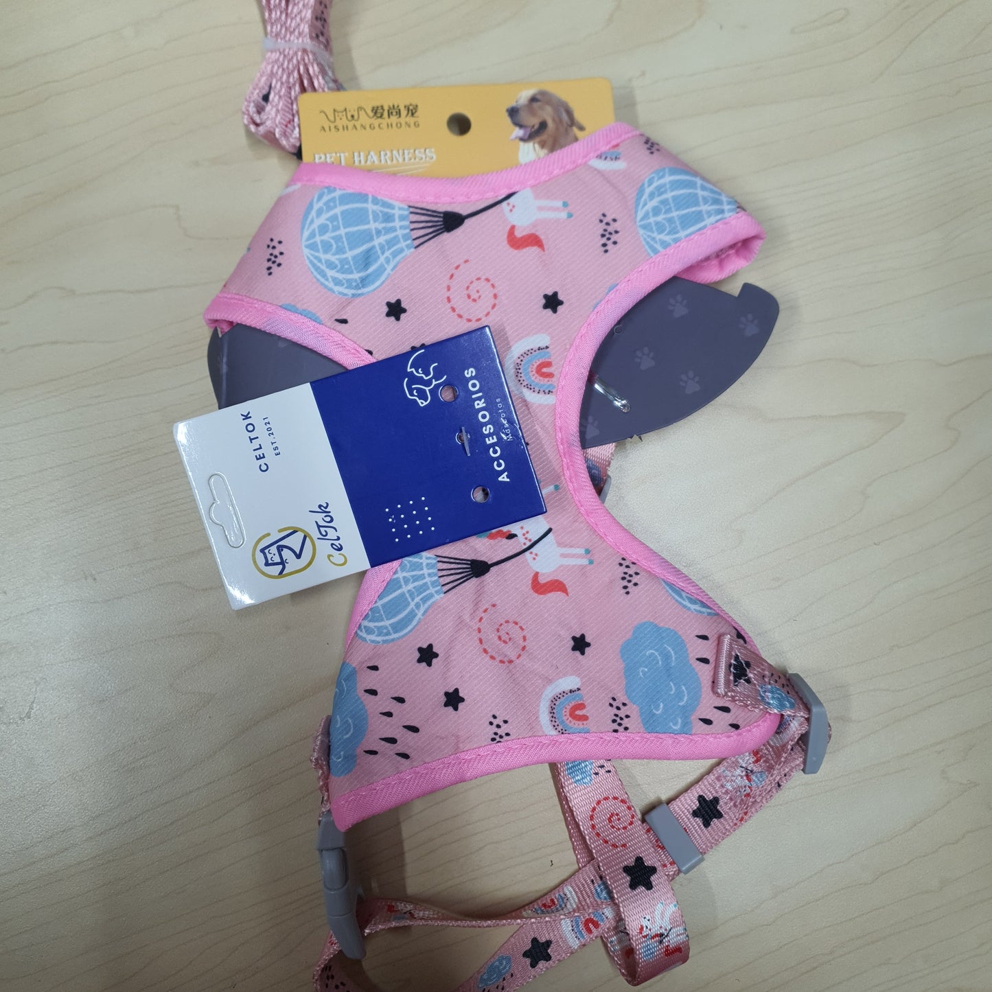 Pechera celtok rosa con unicornios con correa