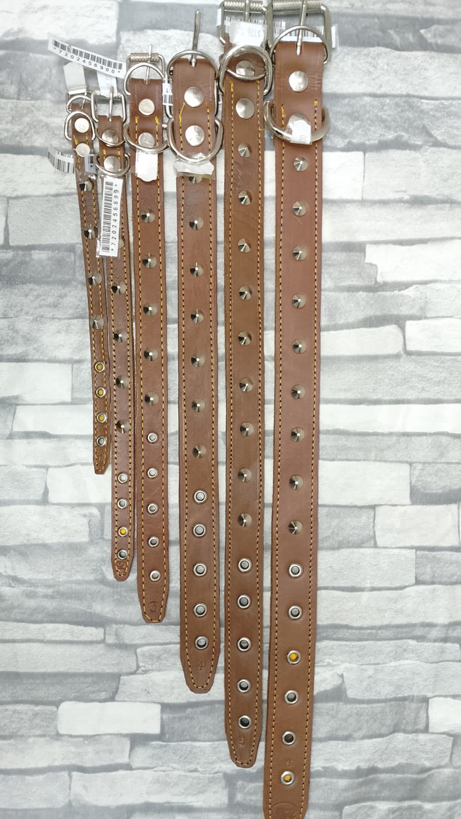 COLLAR DE PIEL CON ESTOPEROLES Y FORRO