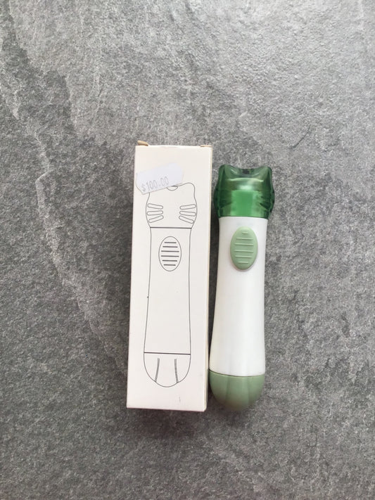 juguete laser para gato