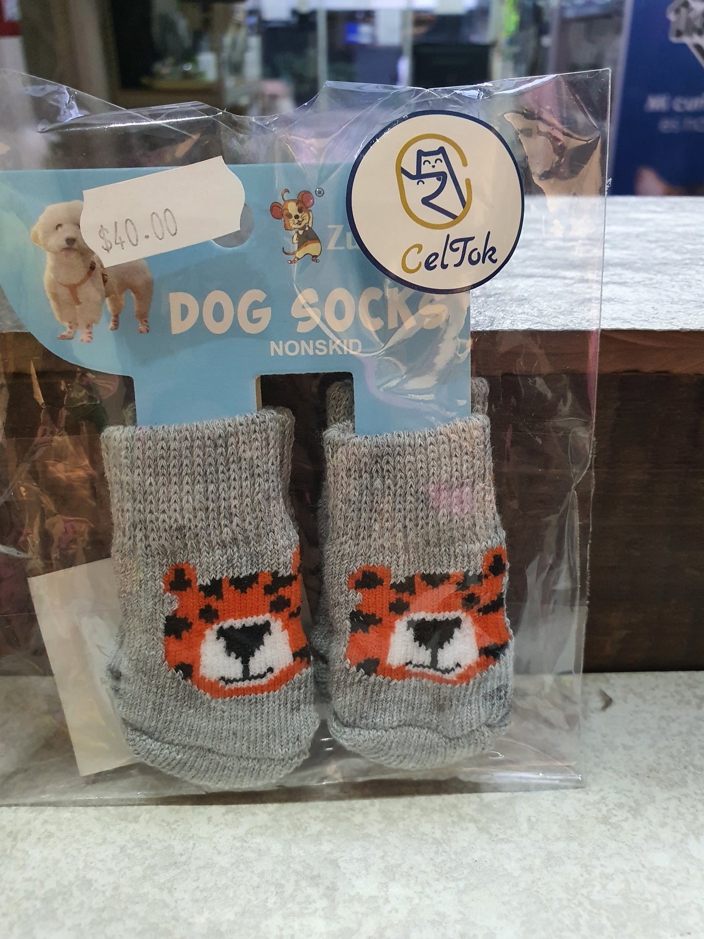 calcetines antiderrapantes para perro